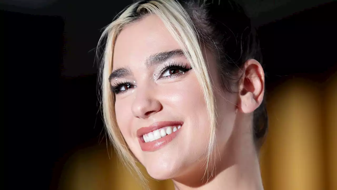 Dua Lipa Completed Her Casual Look With an Exposed G-String