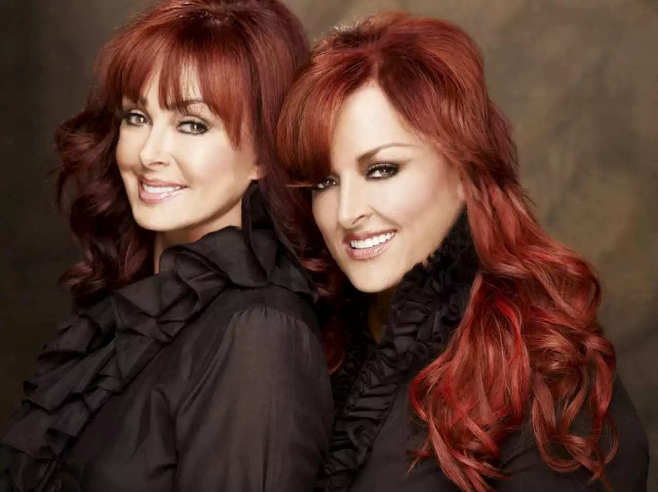 Judds to Be Inducted Into Country Hall of Fame Sunday, Wynonna Expected to Attend