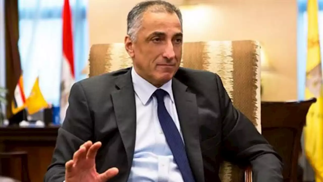 طارق عامر: ارتفاع حصيلة المنتجات البترولية وإيرادات السياحة وعائدات قناة السويس