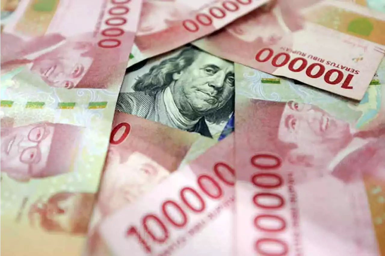 Rupiah Dibuka Perkasa, Dolar AS Masih Bertahan di Level Tertinggi 20 Tahun | Market - Bisnis.com