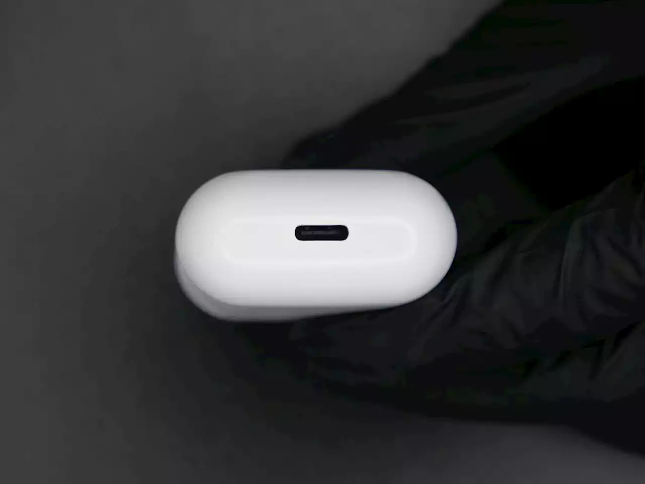 An engineer just made the world's first USB-C AirPods | Engadget