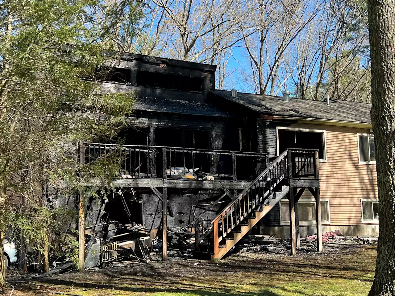 Retired Firefighter Saves Sleeping Couple From Fire at Home in Mass.