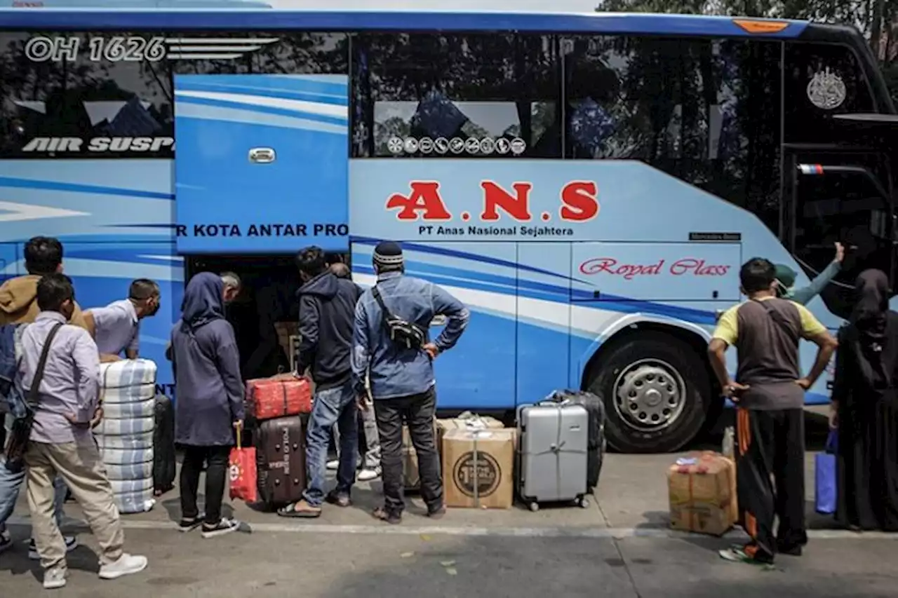 Arus Balik Lebaran 2022, 57.000 Penumpang Masuk Jakarta Lewat Terminal Kampung Rambutan - Pikiran-Rakyat.com