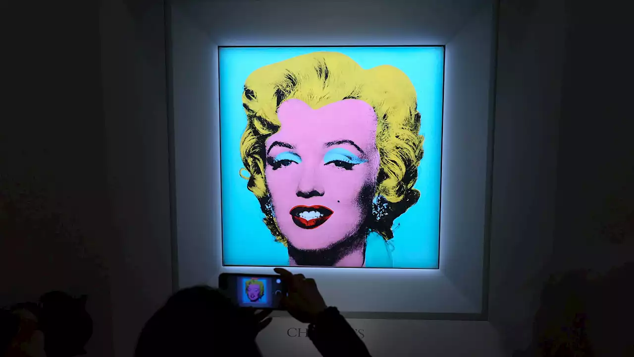 Il quadro più caro al mondo: asta record per il ritratto di Marilyn firmato da Warhol