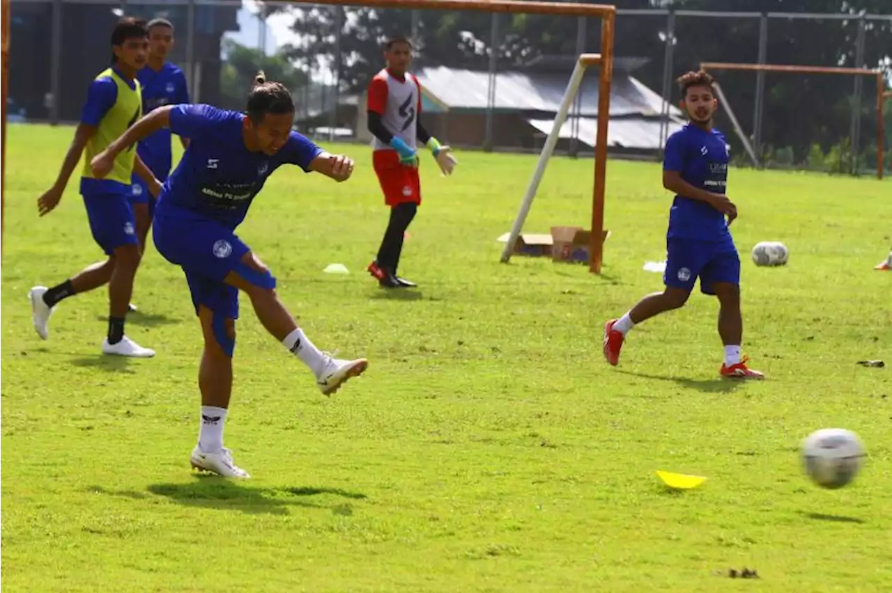 Latihan Perdana, Arema FC Fokus Pulihkan Kondisi Fisik Pemain |Republika Online