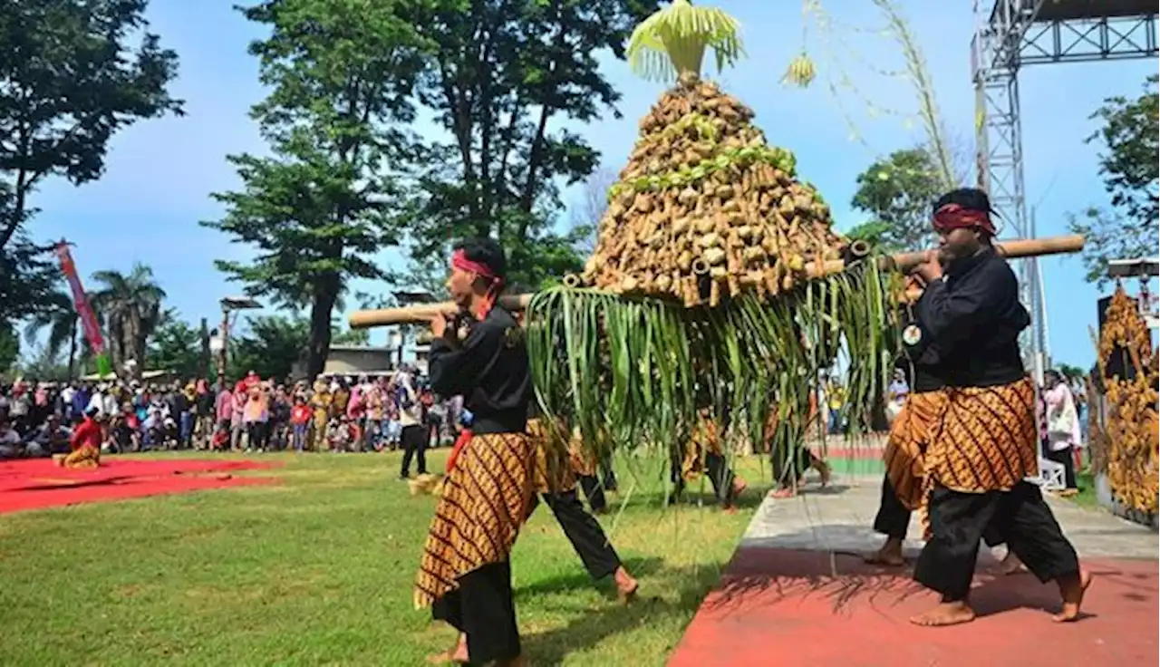 Lebaran Ketupat, Tradisi Muslim Jawa Sepekan Usai Idul Fitri dan Puasa Syawal