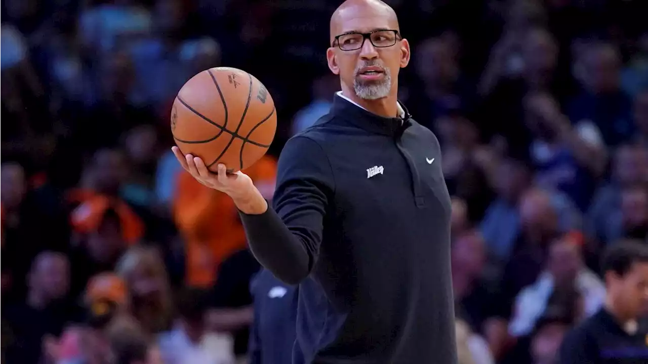 Suns' Monty Williams earns Coach of the Year honors