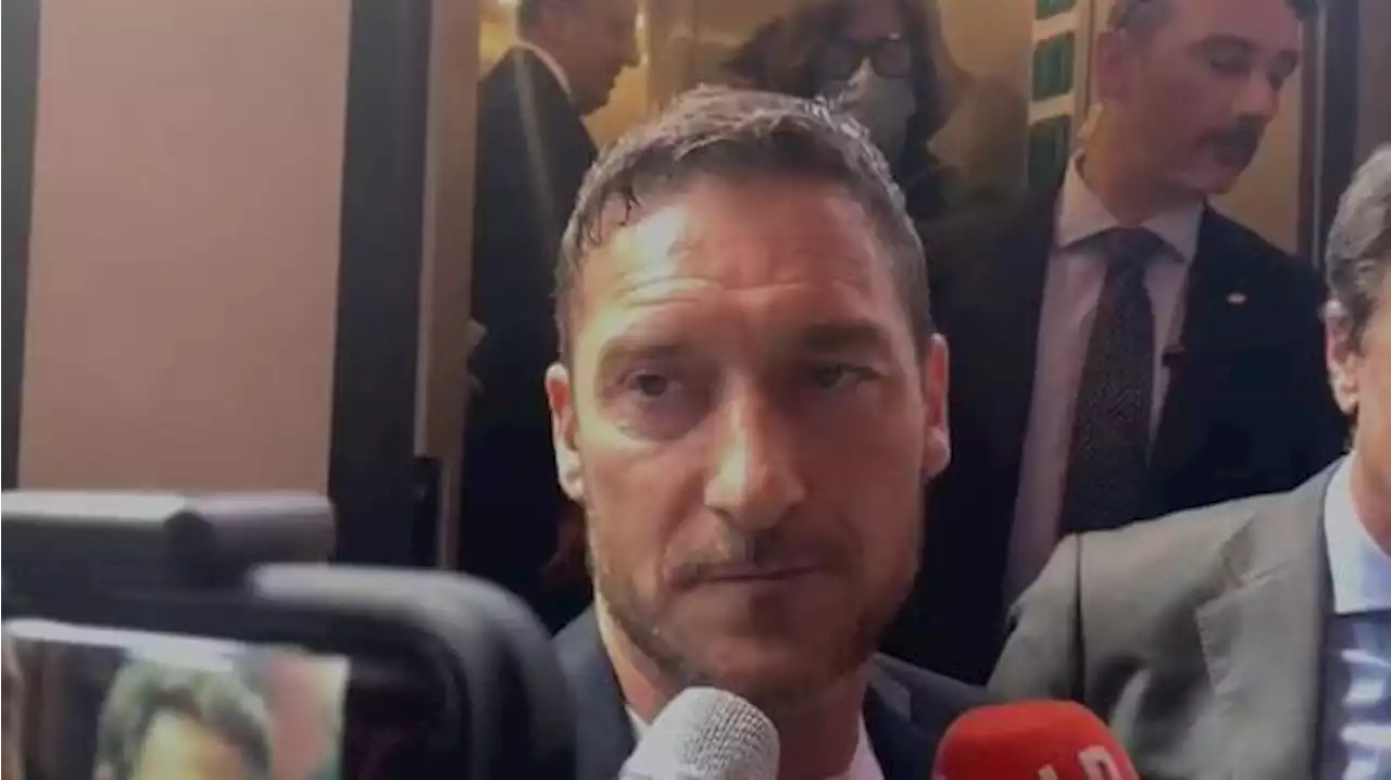 TMW - Totti: 'Sarò a Tirana, la Roma vuole alzare la Coppa. Per domani non c'è una favorita' - TUTTOmercatoWEB.com