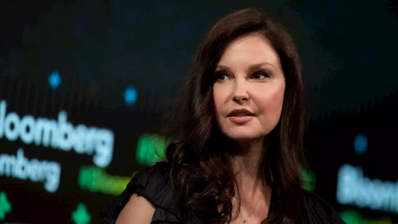 Ashley Judd Pays Tribute to Her Late Mom Naomi Judd in a Mother's Day Essay