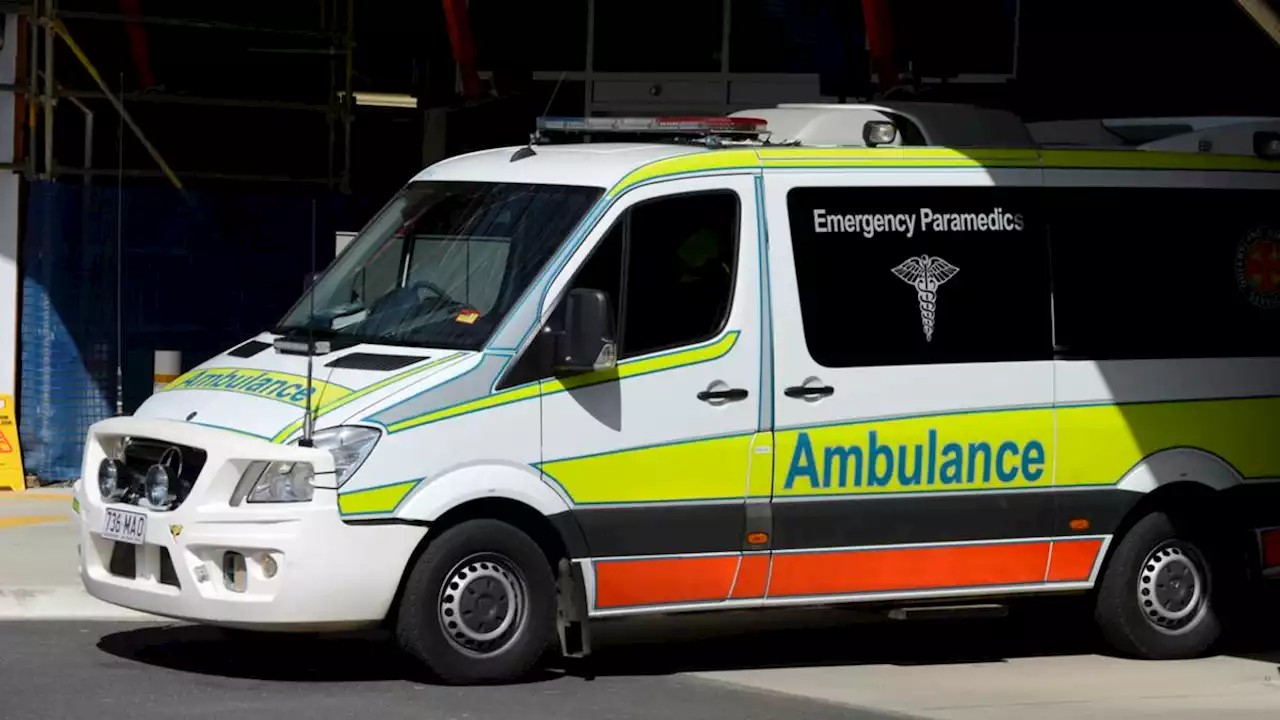 Man impaled by fence while trying to climb into unit complex