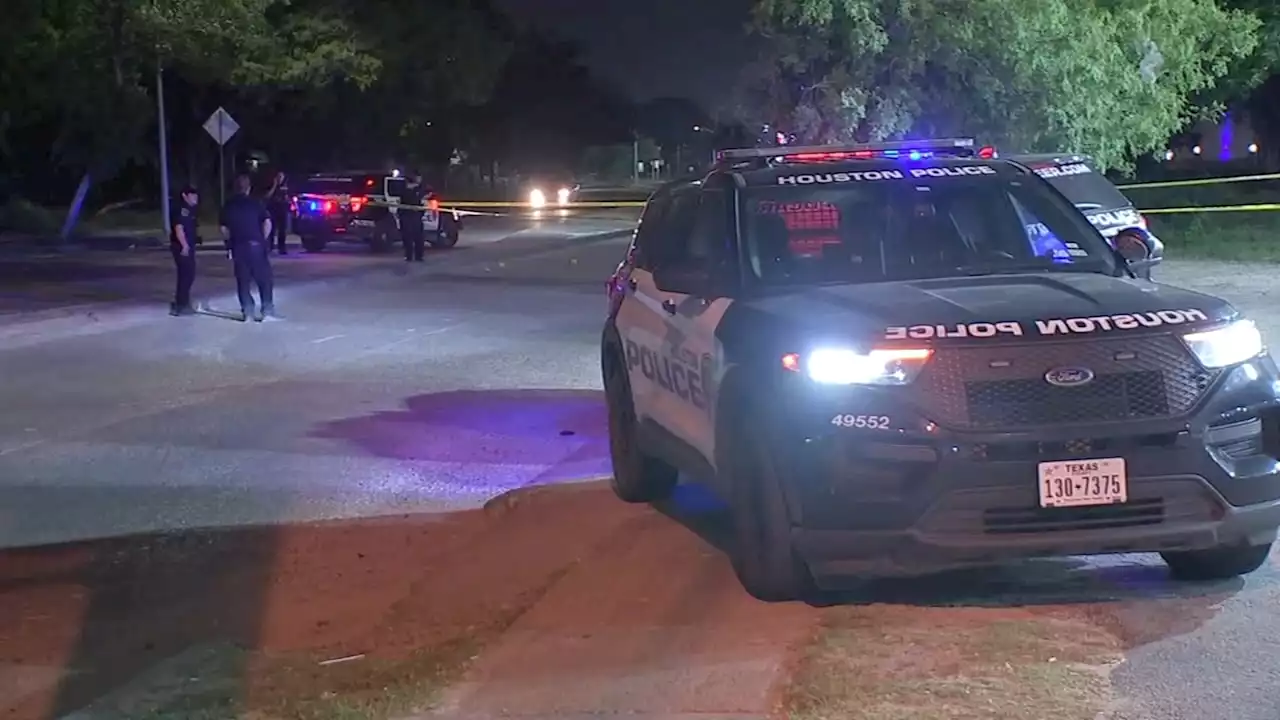 14-year-old shot while riding bike is second Houston-area teen shot in few days