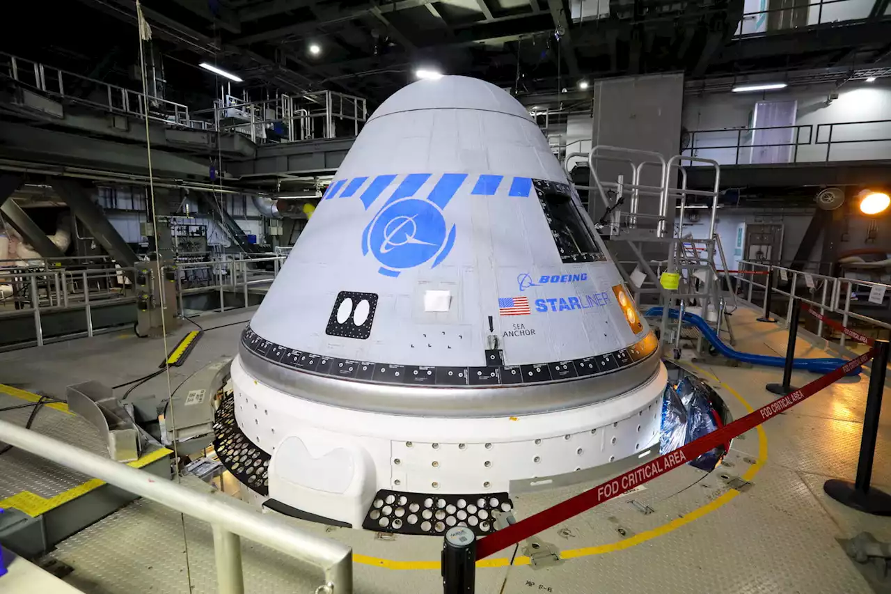 NASA time-lapse shows Starliner capsule stacked atop rocket | Digital Trends