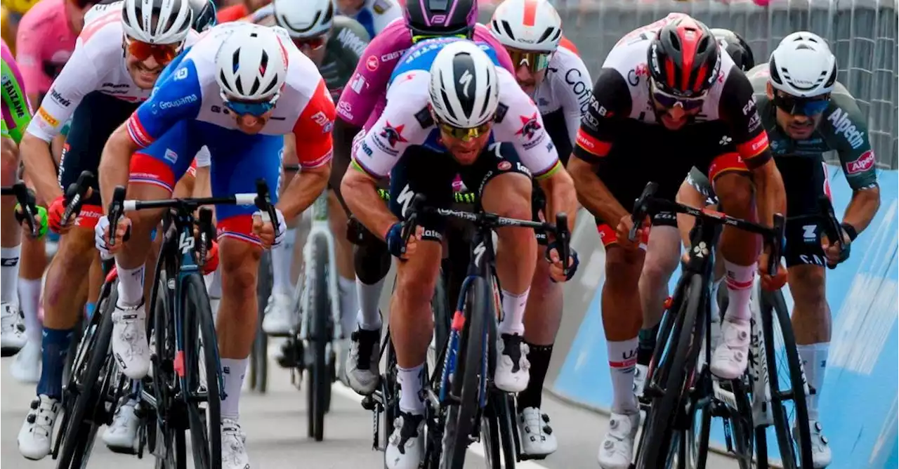 Fernando Gaviria terminó segundo en la etapa 5 del Giro