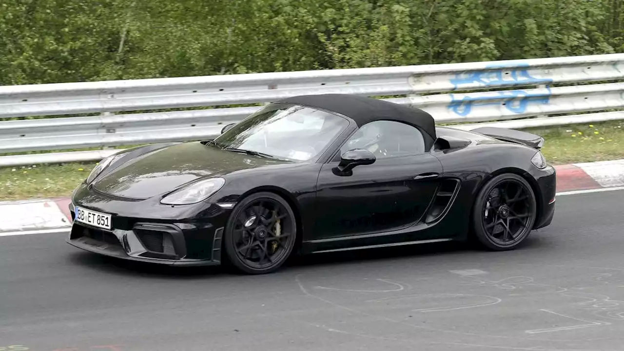 Porsche 718 Boxster Spyder prototype spotted with RS induction and centrelock wheels | Evo