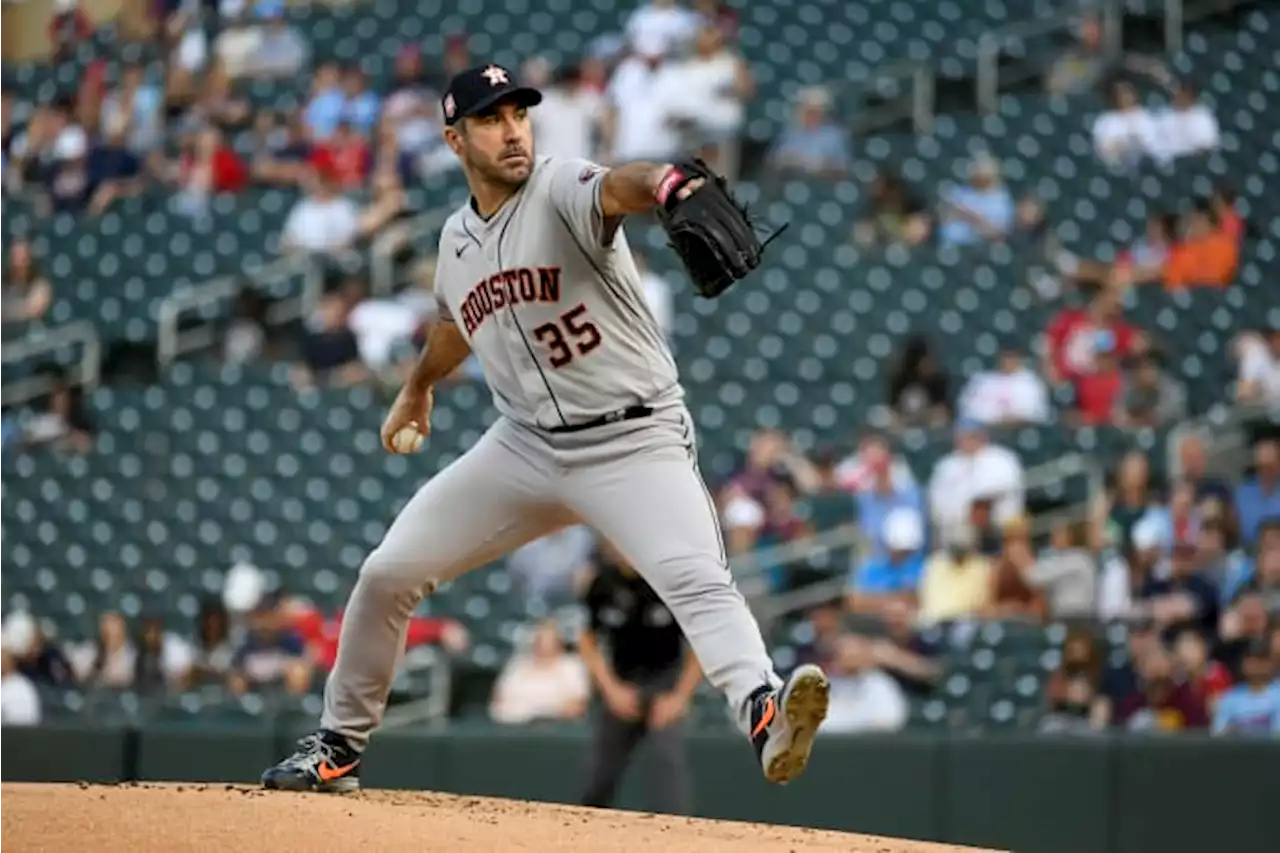 Verlander loses no-hitter in 8th, Astros beat Twins 5-0