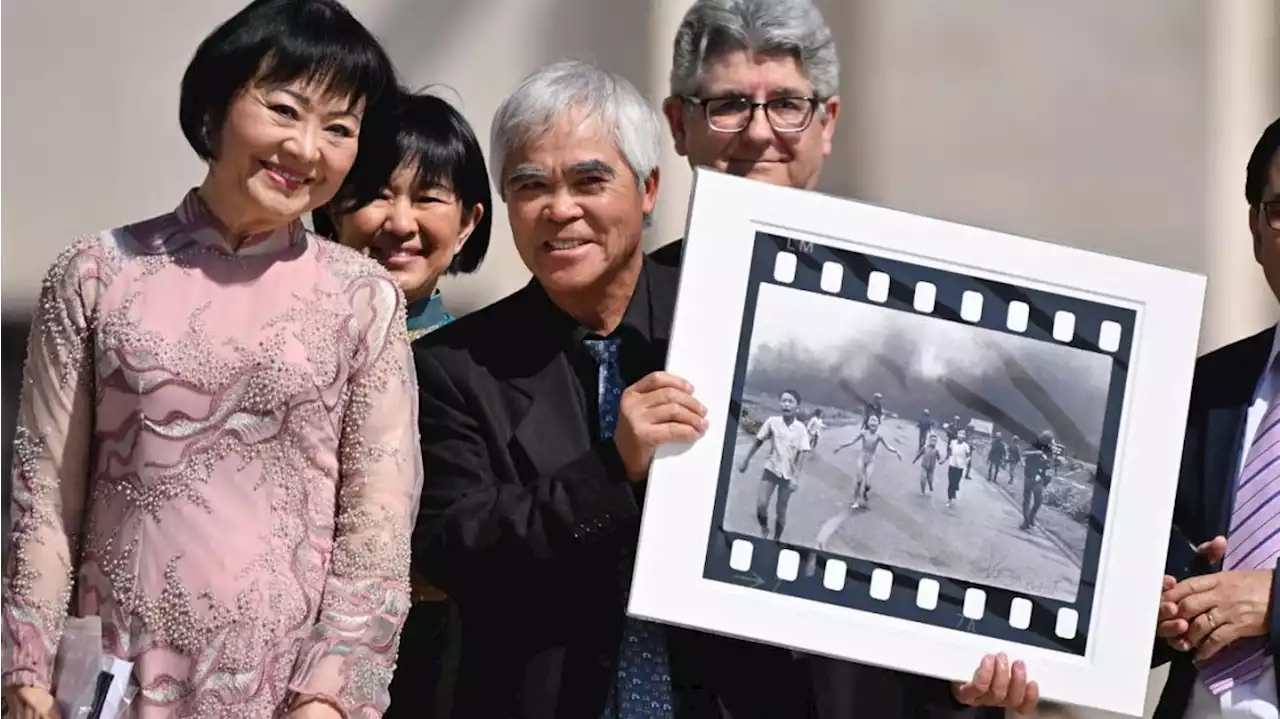 A 30 años de la guerra en Vietnam, el papa Francisco se reunió con Kim Phuc, la protagonista de una icónica foto del conflicto