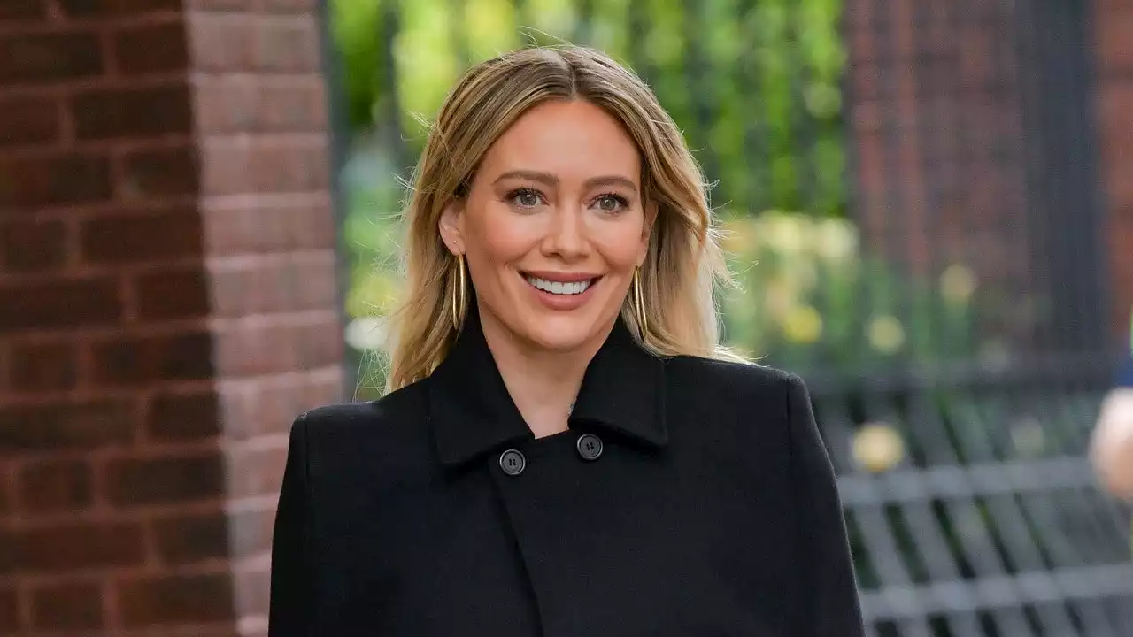 Hillary Duff Goes Nude for the Cover of Women's Health