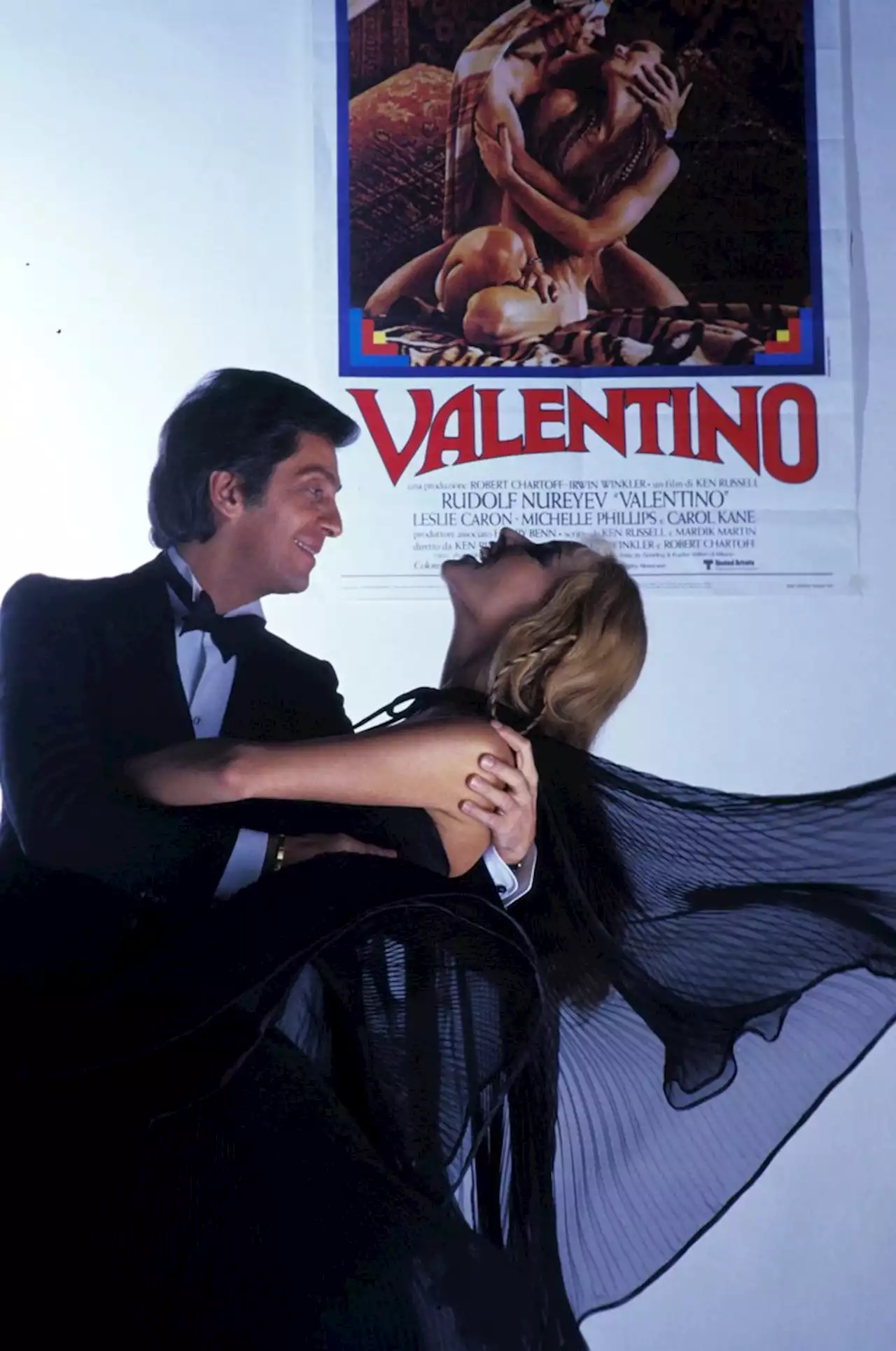 Auguri Valentino Garavani! Celebriamo i 90 anni con gli scatti dell'archivio di Vogue Italia