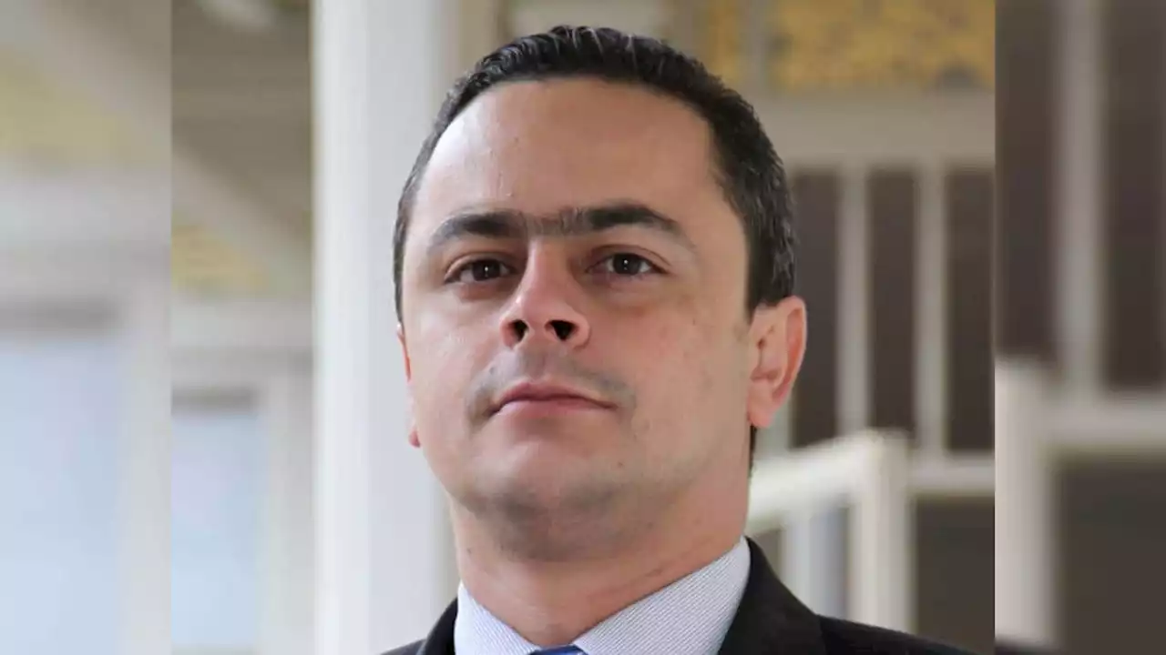 Presidente Duque designa a Juan Camilo Restrepo como alcalde (e) de Medellín