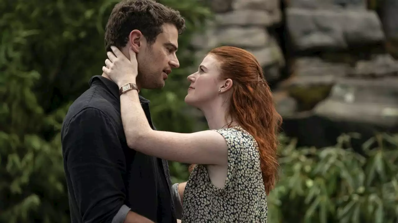 Theo James and Rose Leslie on the HBO Romance 'Time Traveler's Wife'