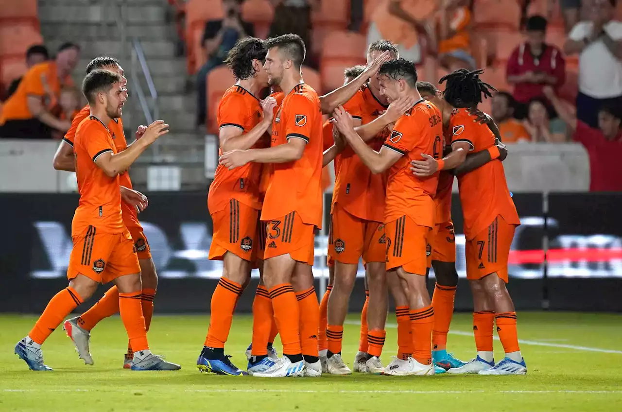 Late goal lifts Dynamo past San Antonio FC in U.S. Open Cup match