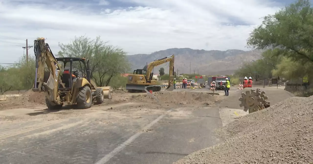 Hole in road shuts down Naranja Drive in both directions Wednesday