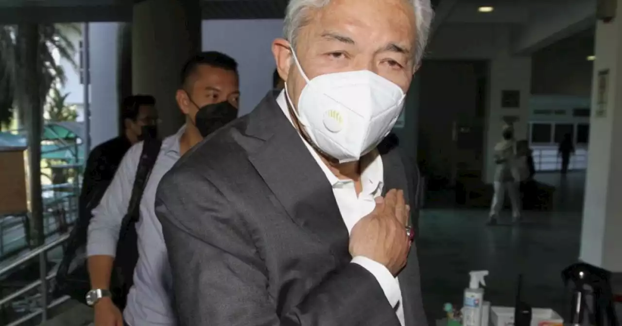 Ultra Kirana director wrote letters to Ahmad Zahid directly on foreign visa system contract extension to bypass bureaucracy, court told | Malay Mail