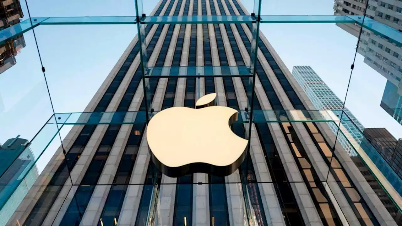 Las acciones de Apple se desplomaron y dejó de ser la empresa más valiosa del mundo: quién le ganó