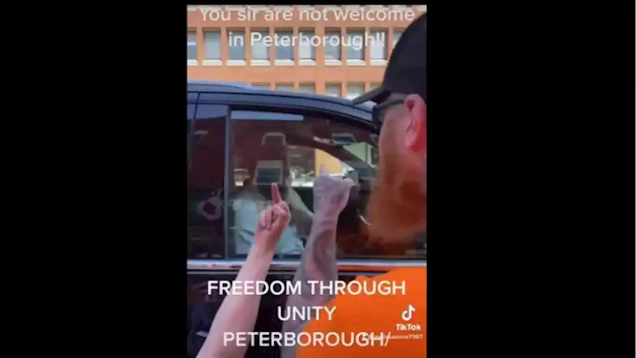 Jagmeet Singh verbally harassed during Ontario election campaign stop in Peterborough | CBC News