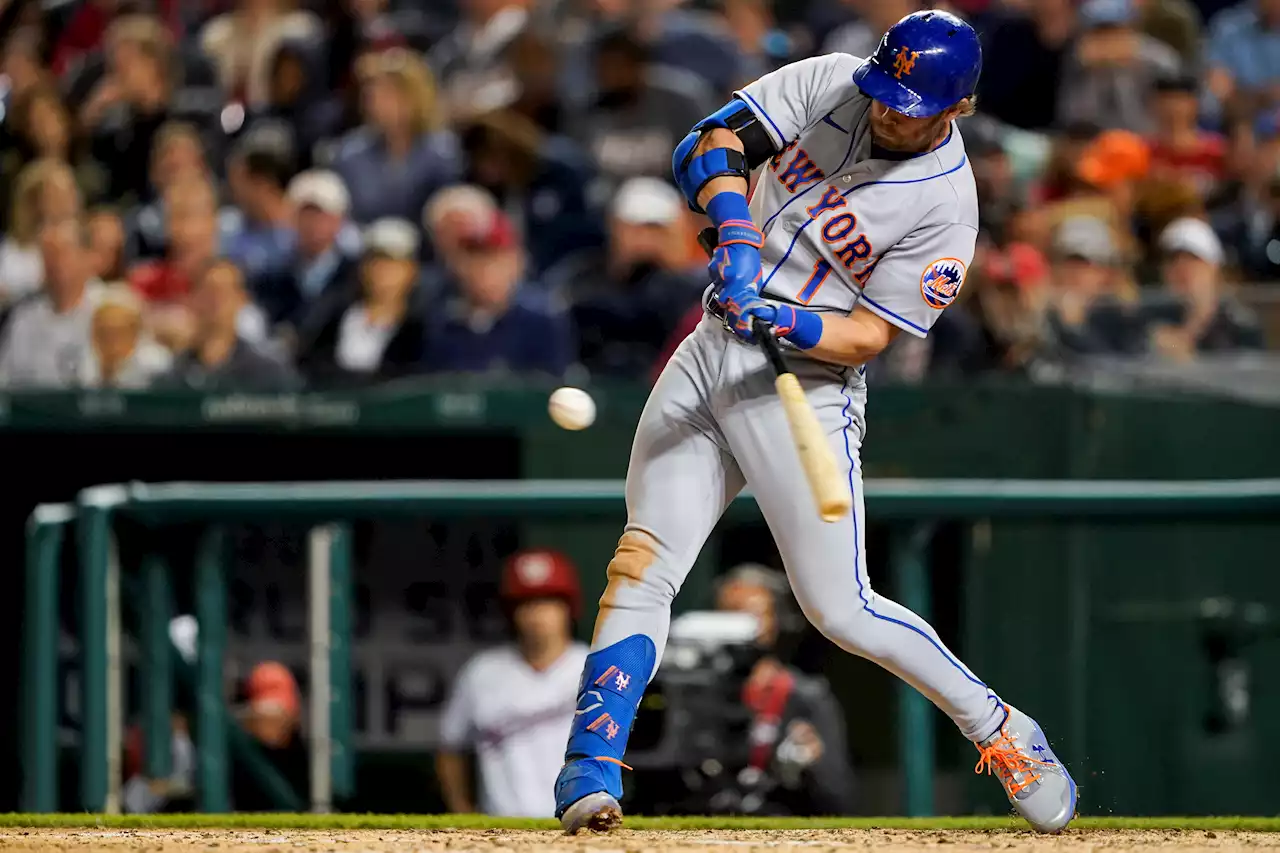 Jeff McNeil keeps flourishing at bottom of the Mets’ lineup