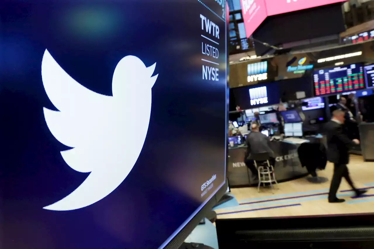 SF-based Twitter freezes hiring as executives forced out