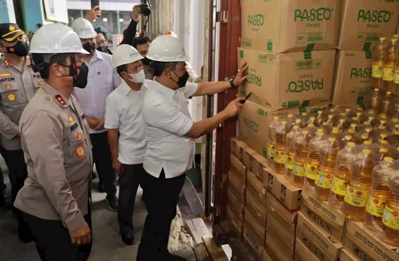 Pengiriman 162.642 Liter Minyak Goreng ke Timor Leste Digagalkan, 2 Orang Jadi Tersangka