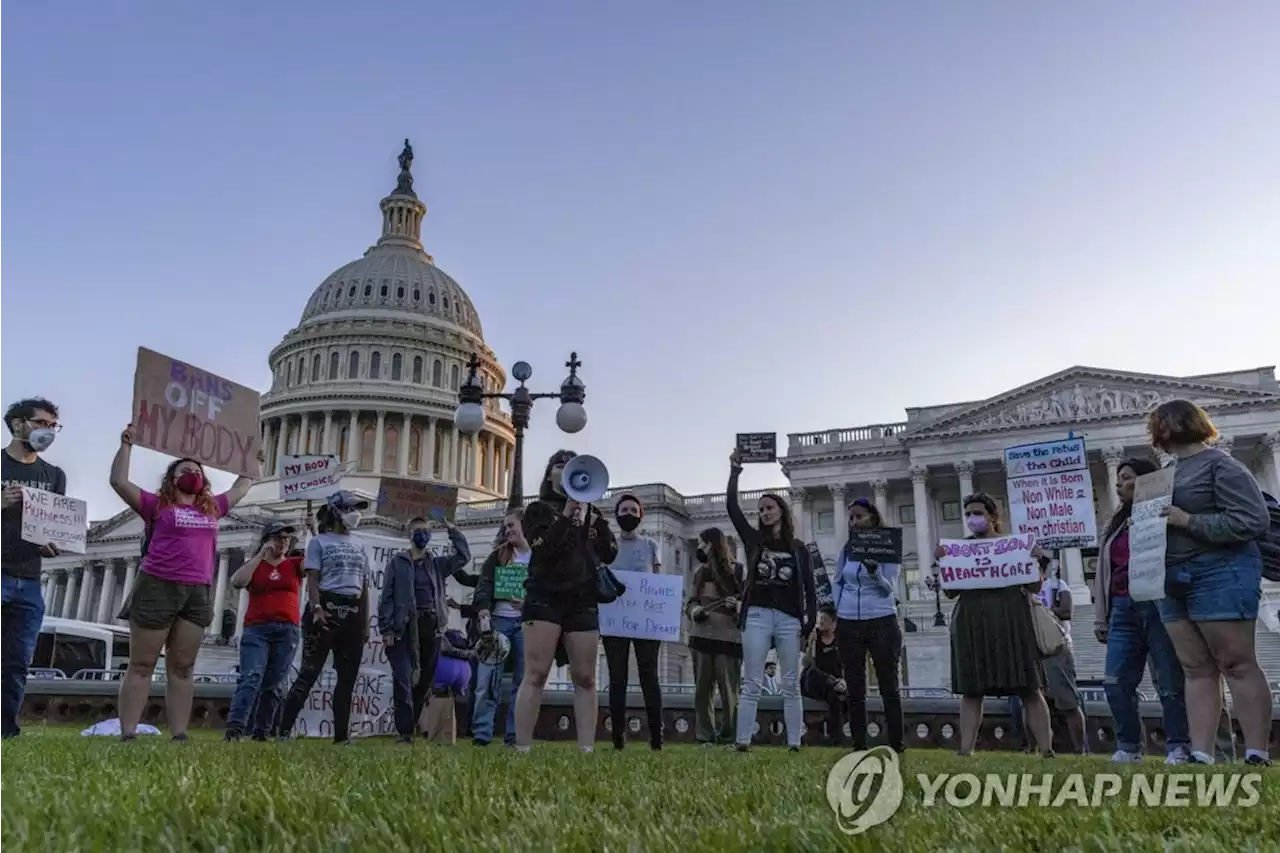 美 상원, '낙태권 입법' 일단 실패…중간선거 앞두고 공방 가열 | 연합뉴스