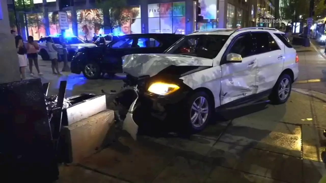 Pedestrian struck by hit-and-run driver fleeing traffic stop on Michigan Avenue, Chicago police say