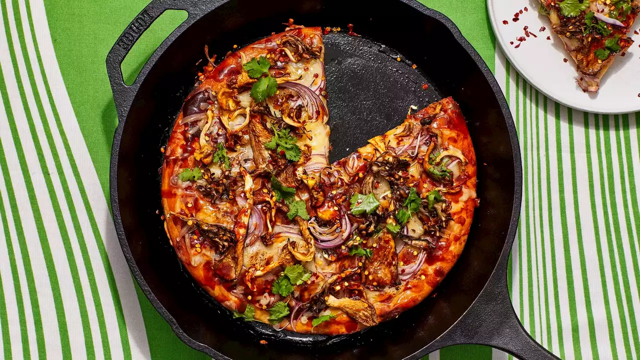 BBQ Mushroom Pizza