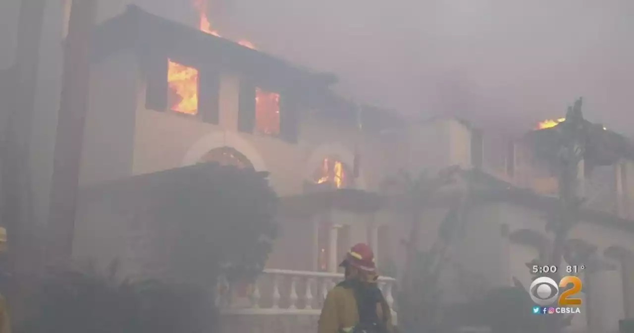 Laguna Niguel residents react to loss of their homes in Coastal Fire