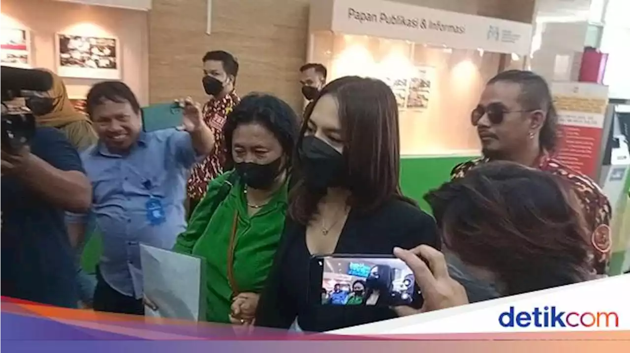 Iqlima Kim Ngaku Alami Kejadian Aneh Selain Muntah Darah dan Dapat Ancaman