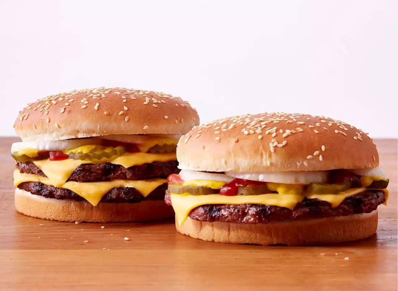 This Major Fast-Food Burger Chain Is Planning to Go 50% Meatless — Eat This Not That