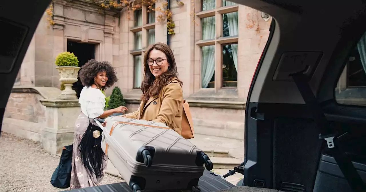 Over €63,000 an hour spent in Irish hotels in April 2022