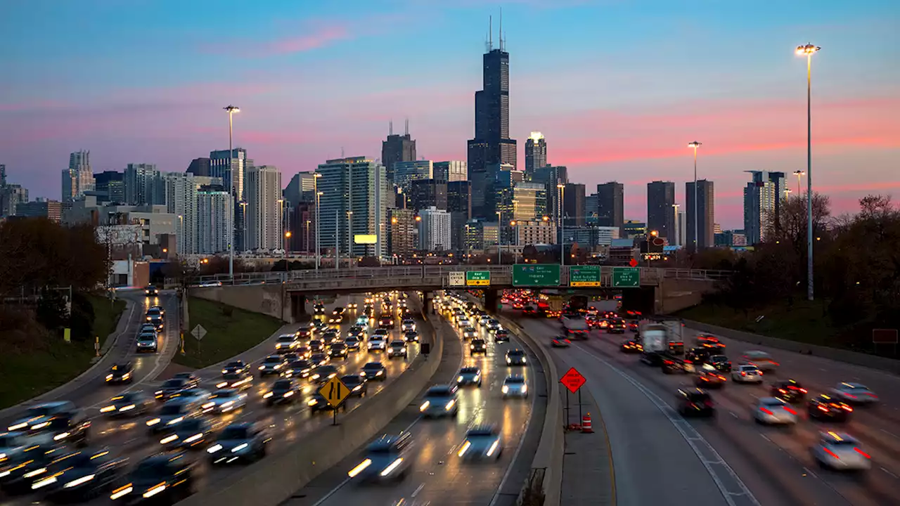 Chicago Ranks Among Top Places to Move in 2021, List Shows