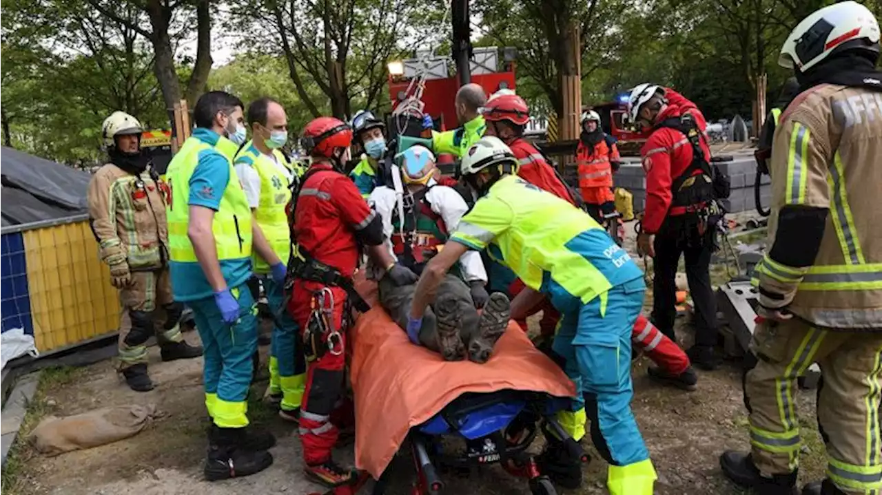 Nouvel accident de chantier : un ouvrier chute dans un puits à Saint-Gilles