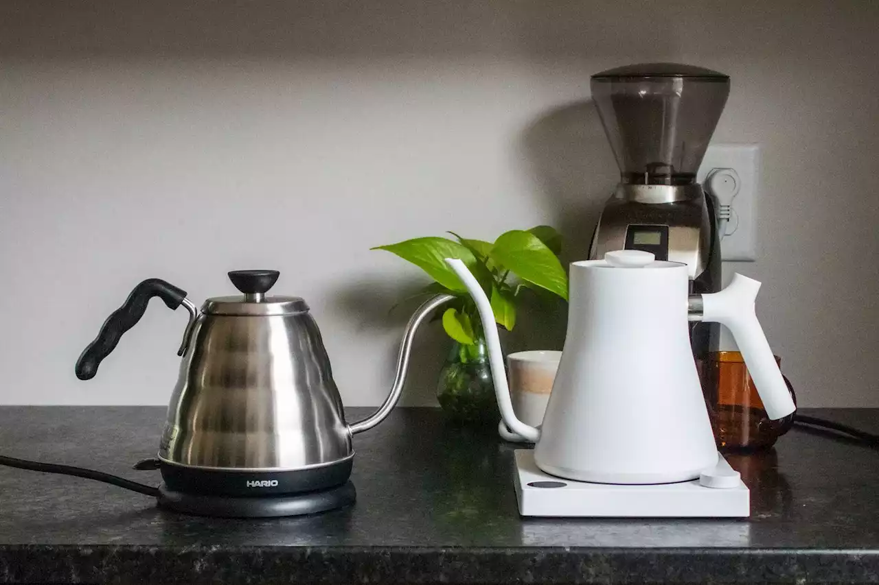 We Tested 12 Gooseneck Kettles To Find the Best Ones for Pourover Coffee