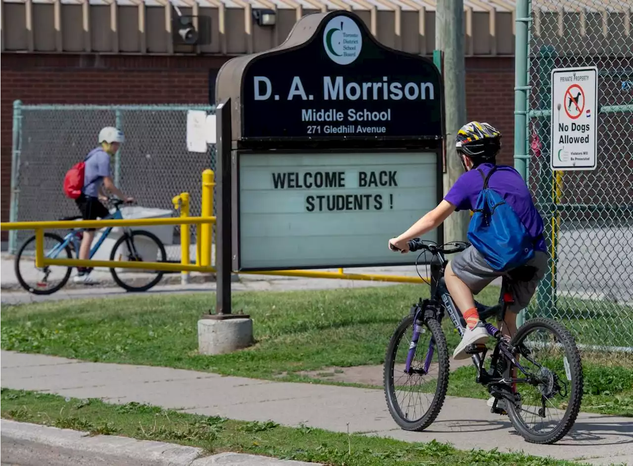 Thousands of Toronto students ditching virtual learning for 2022-23, returning to classroom