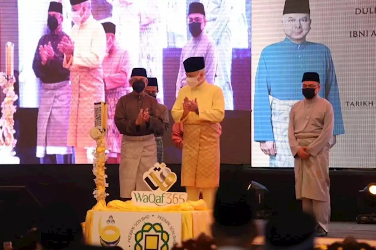 Sultan Nazrin lancar WaQaf 365