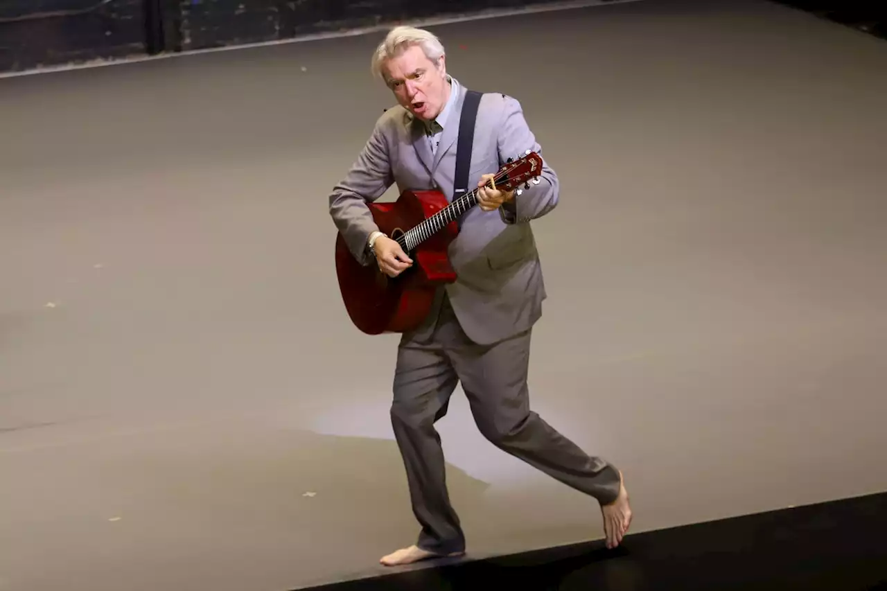 Als David Byrne aus dem Anzug sprang