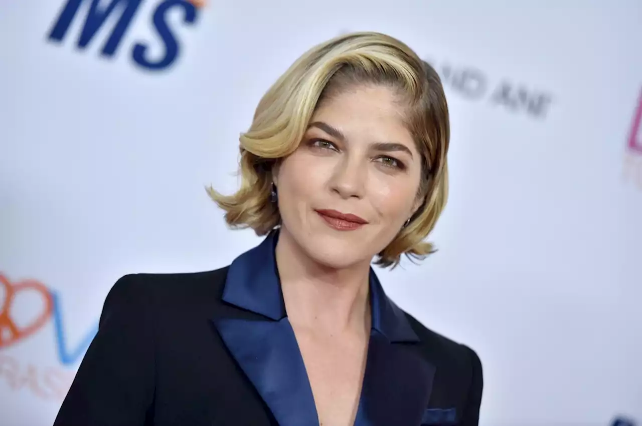 Selma Blair Reveals How She Overcame Her Alcoholism — Best Life