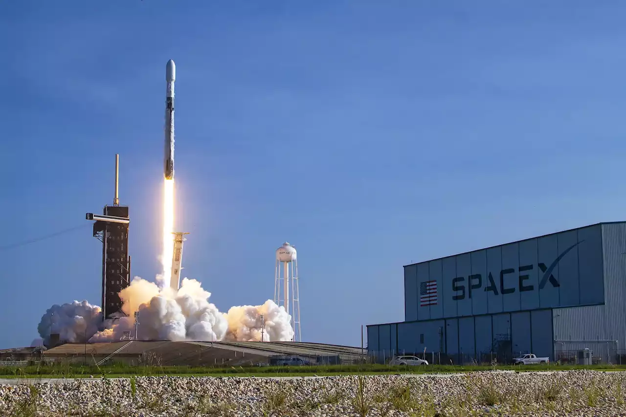 Watch SpaceX launch second batch of satellites in 24 hours | Digital Trends