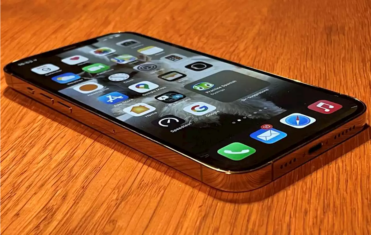 Apple iPhone: Insider Predicts Astonishing Design Change Coming