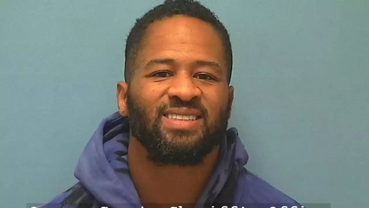 Former NFL star Earl Thomas arrested in Orange, Texas for violating bond protective order