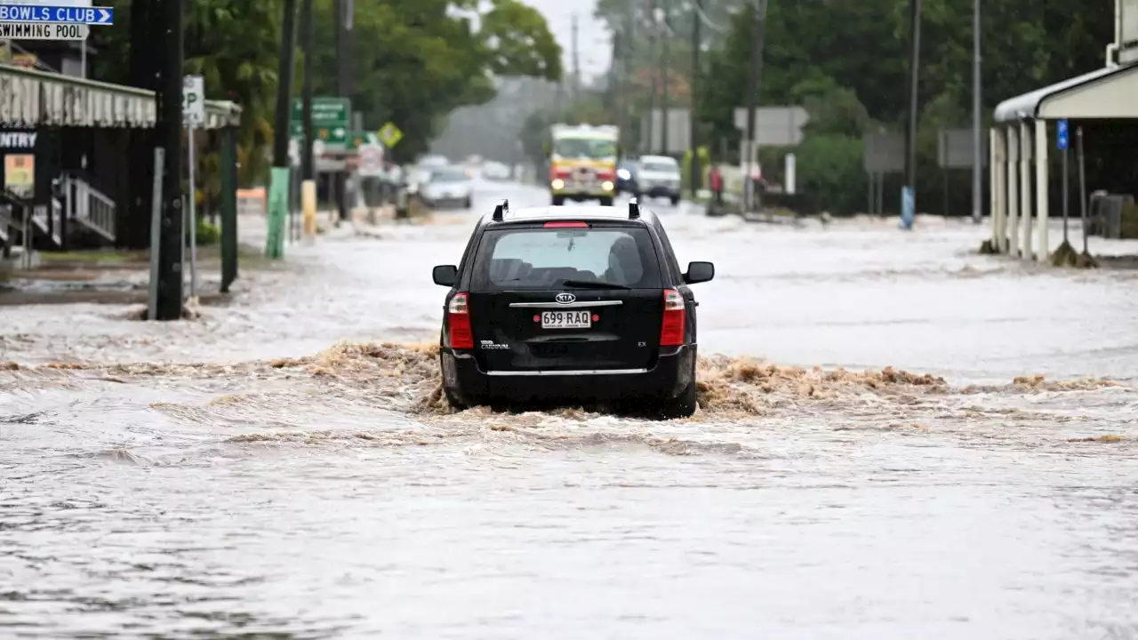 Flooding emergency unfolds in Queensland